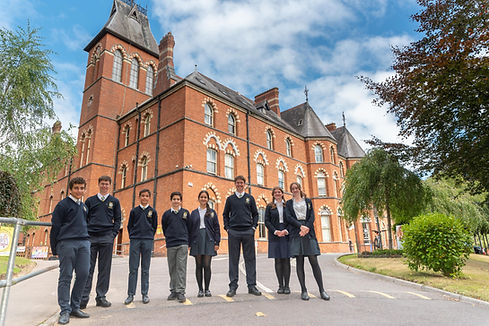 students-outside-farranferris.jpg