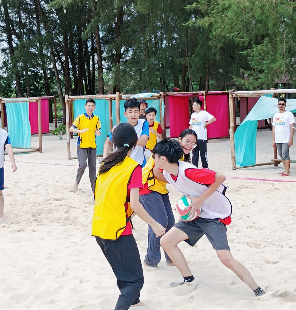 SMP & SMA Field Trip to the Beach