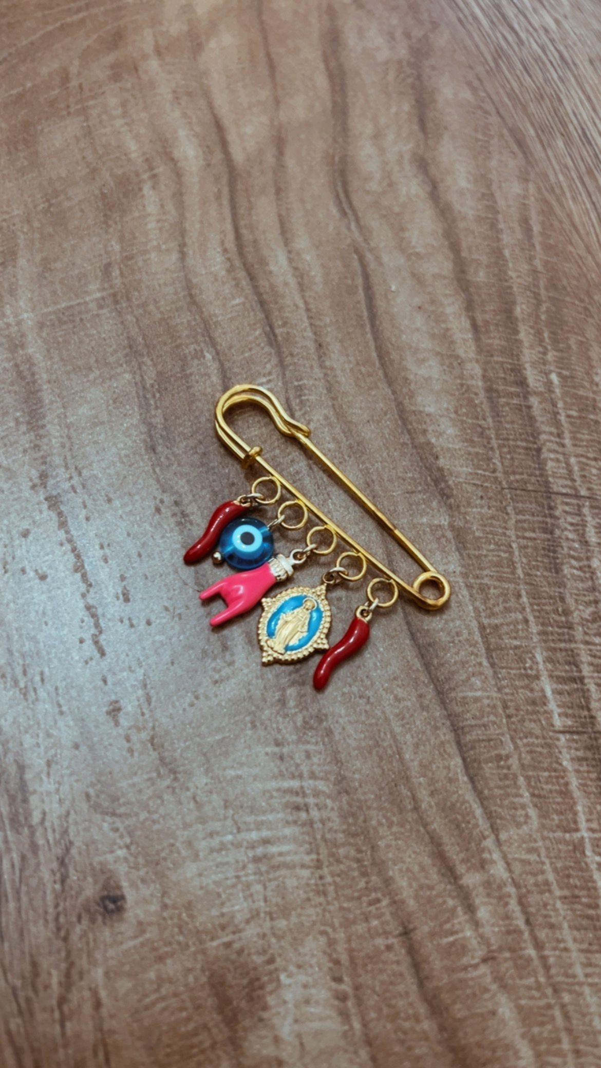 Broche ochju 5 breloque 