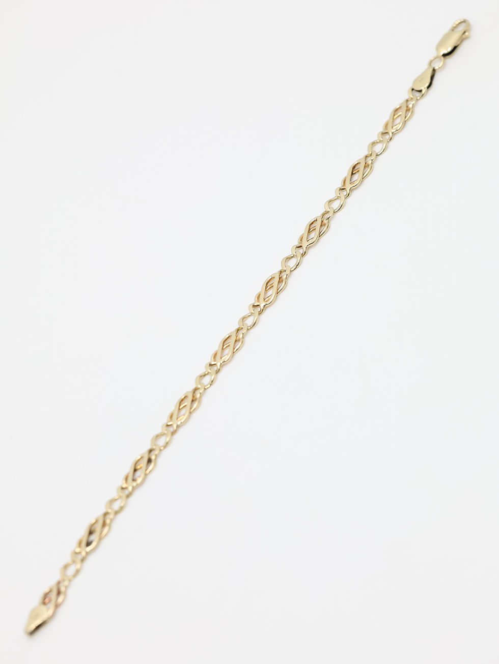 Thumbnail: 9ct Yellow Gold Celtic Link Bracelet 7.5"