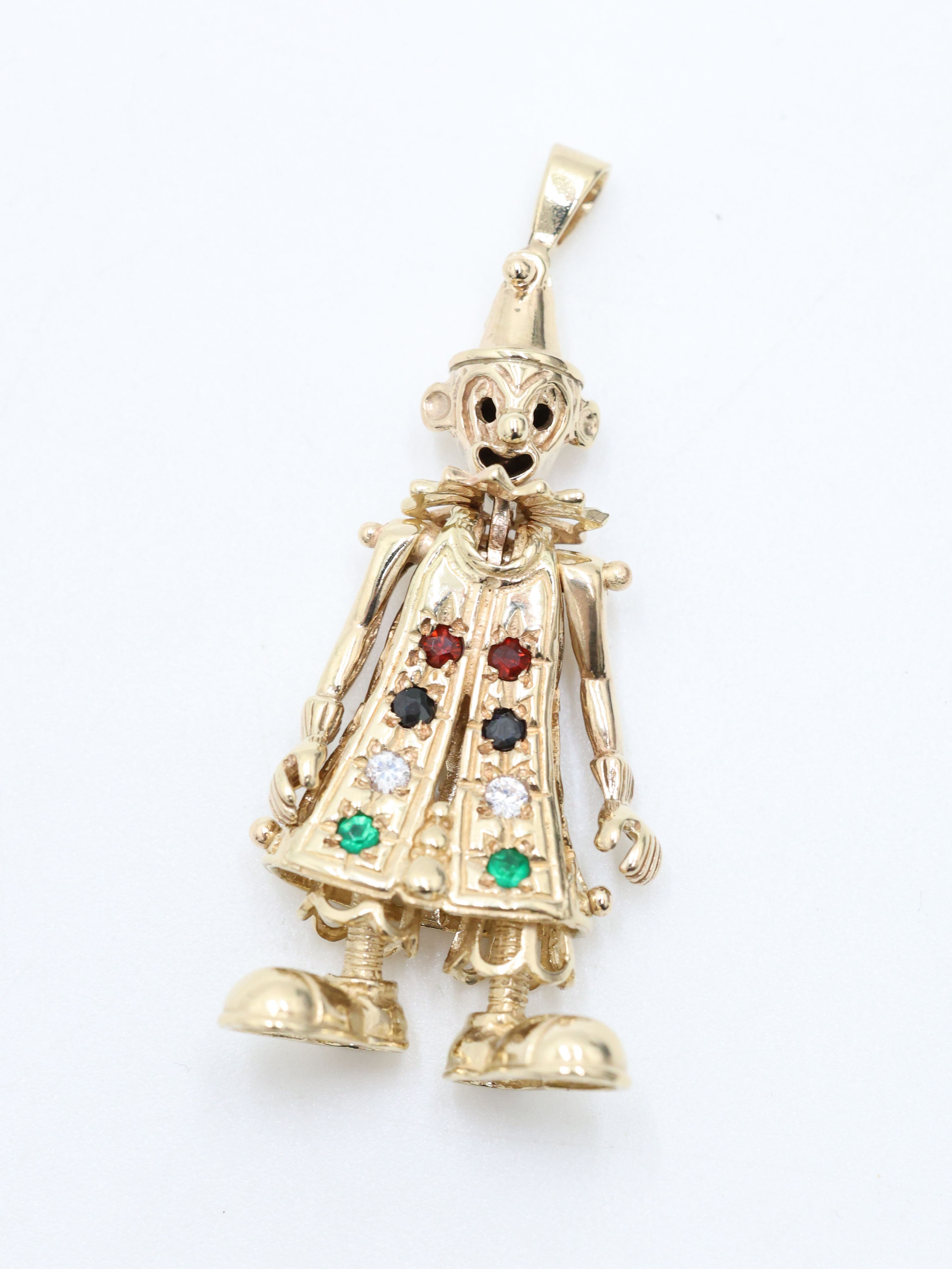 9ct Yellow Gold Small Gemstone Moveable Clown Pendant