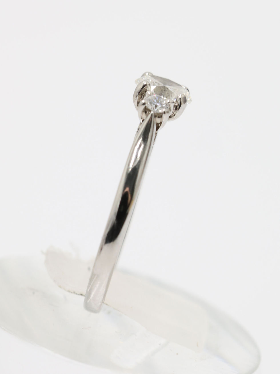 Thumbnail: Platinum VS1 0.42 Carat Diamond Trilogy Ring