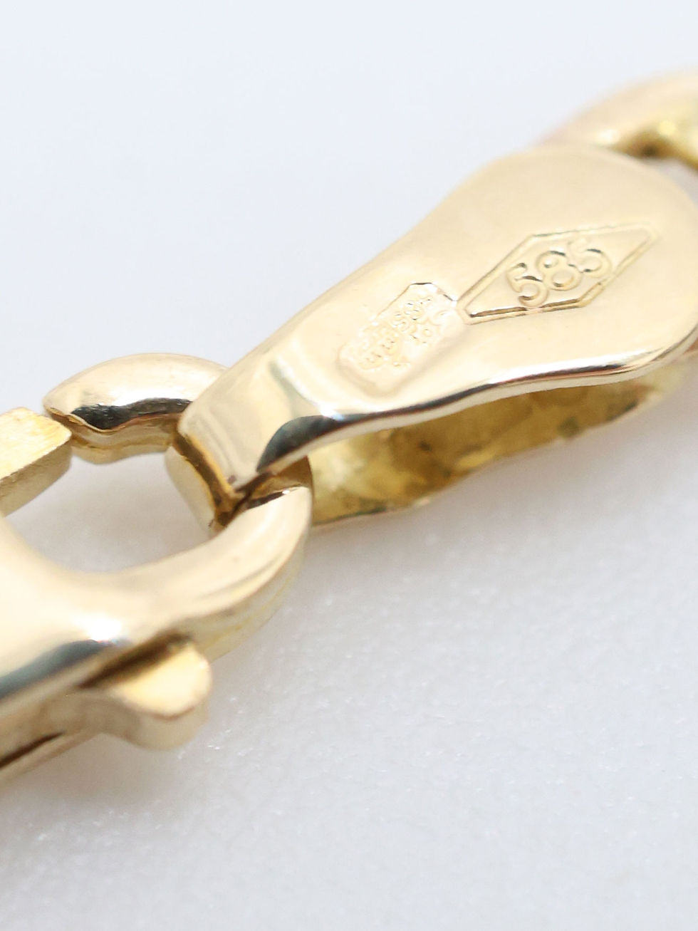Thumbnail: 14ct Yellow Gold Marina Link Chain  20"