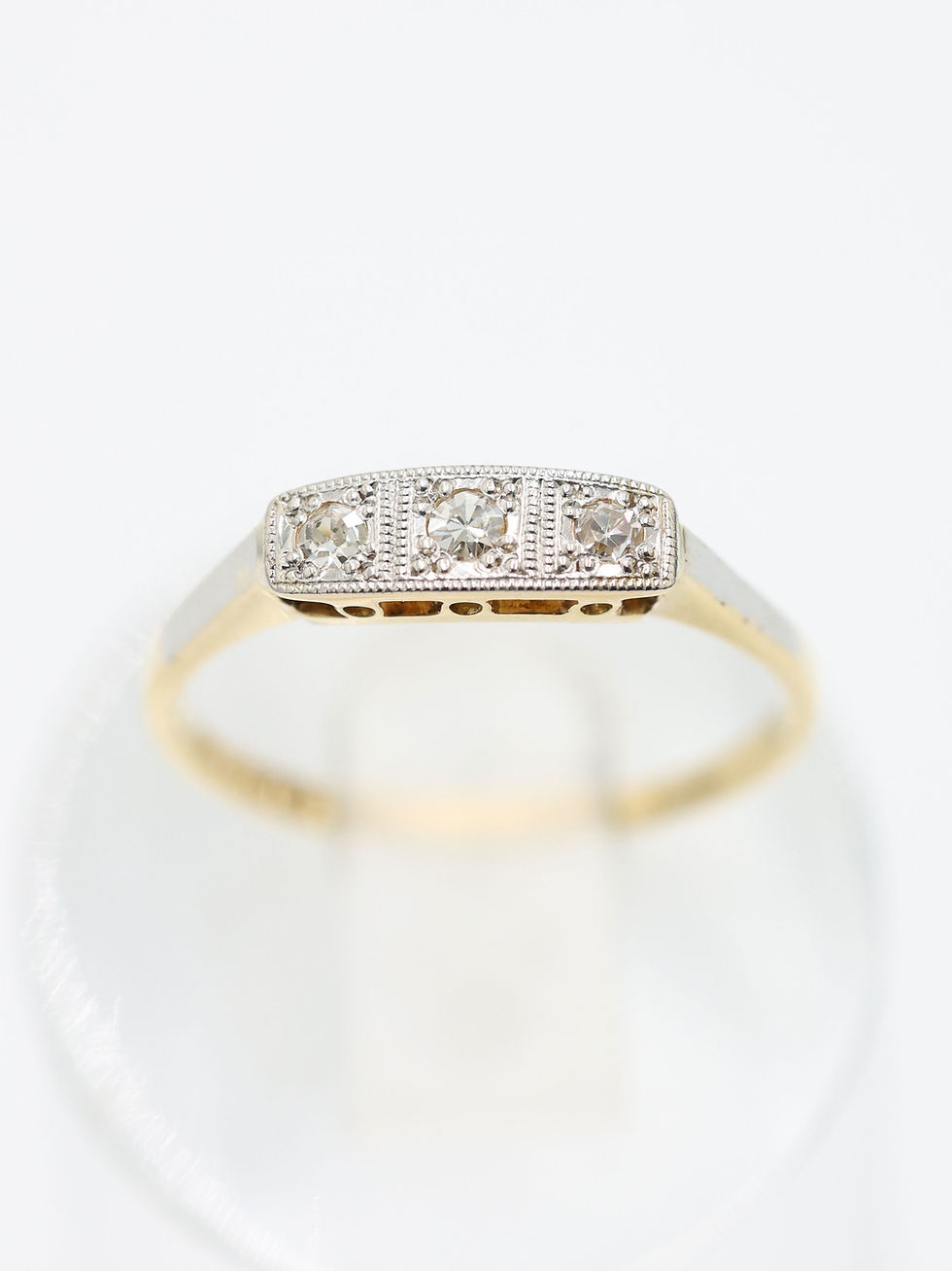 Thumbnail: Vintage 18ct Yellow Gold Diamond Trilogy Ring