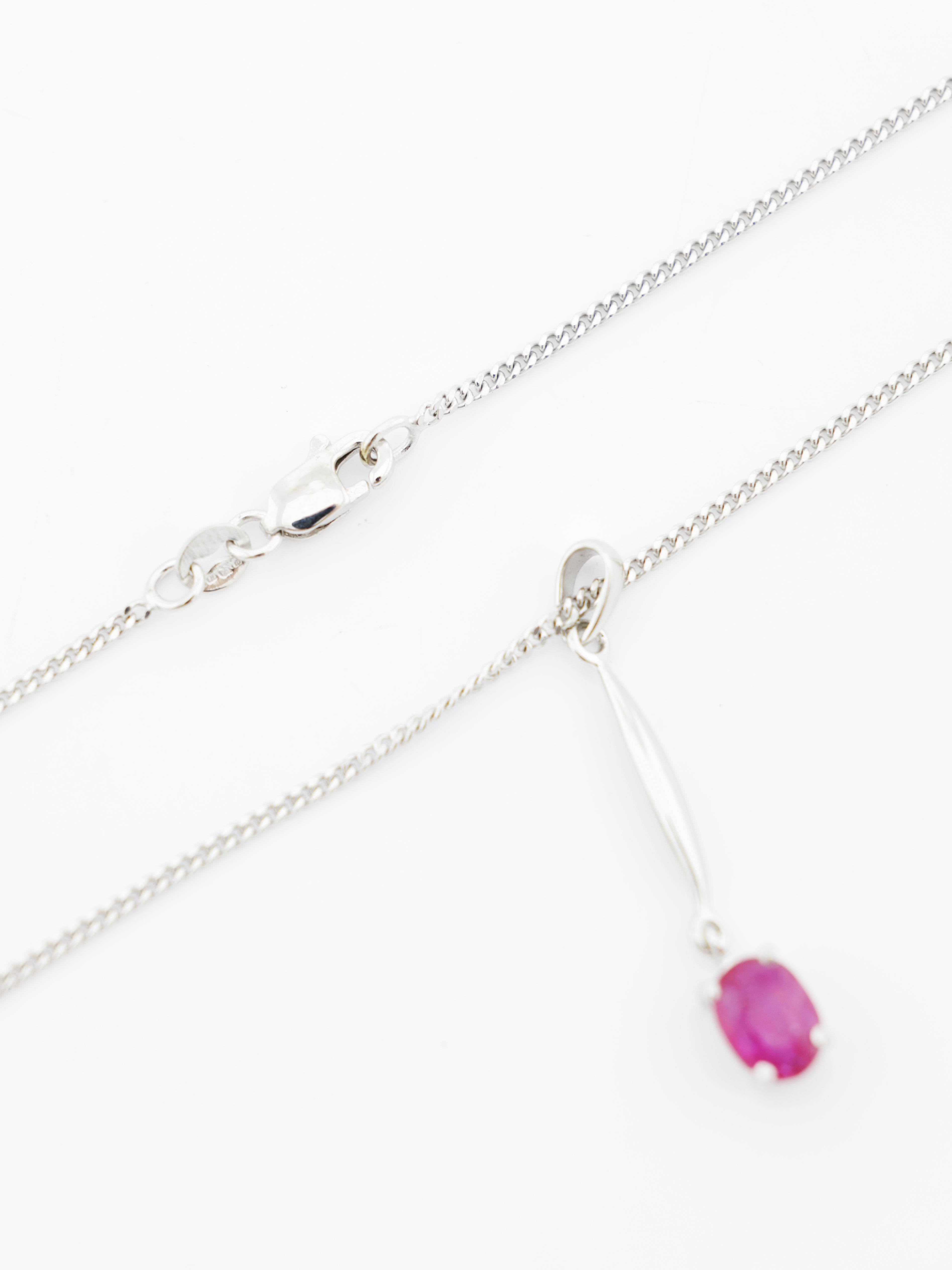 9ct White Gold Pink Topaz Drop Pendant & Curb Link Chain Necklace