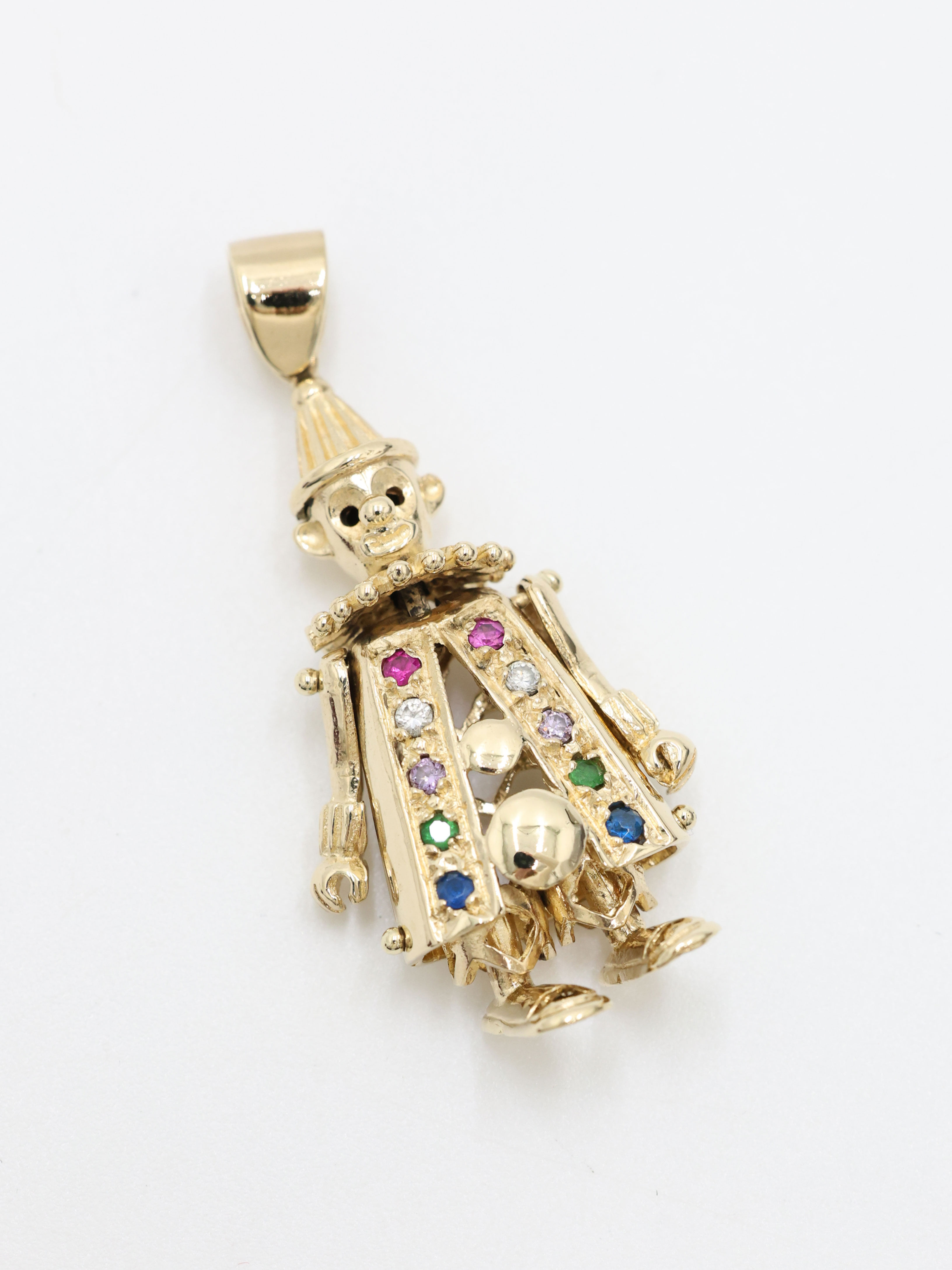 9ct Yellow Gold Small Gemstone Moveable Clown Pendant