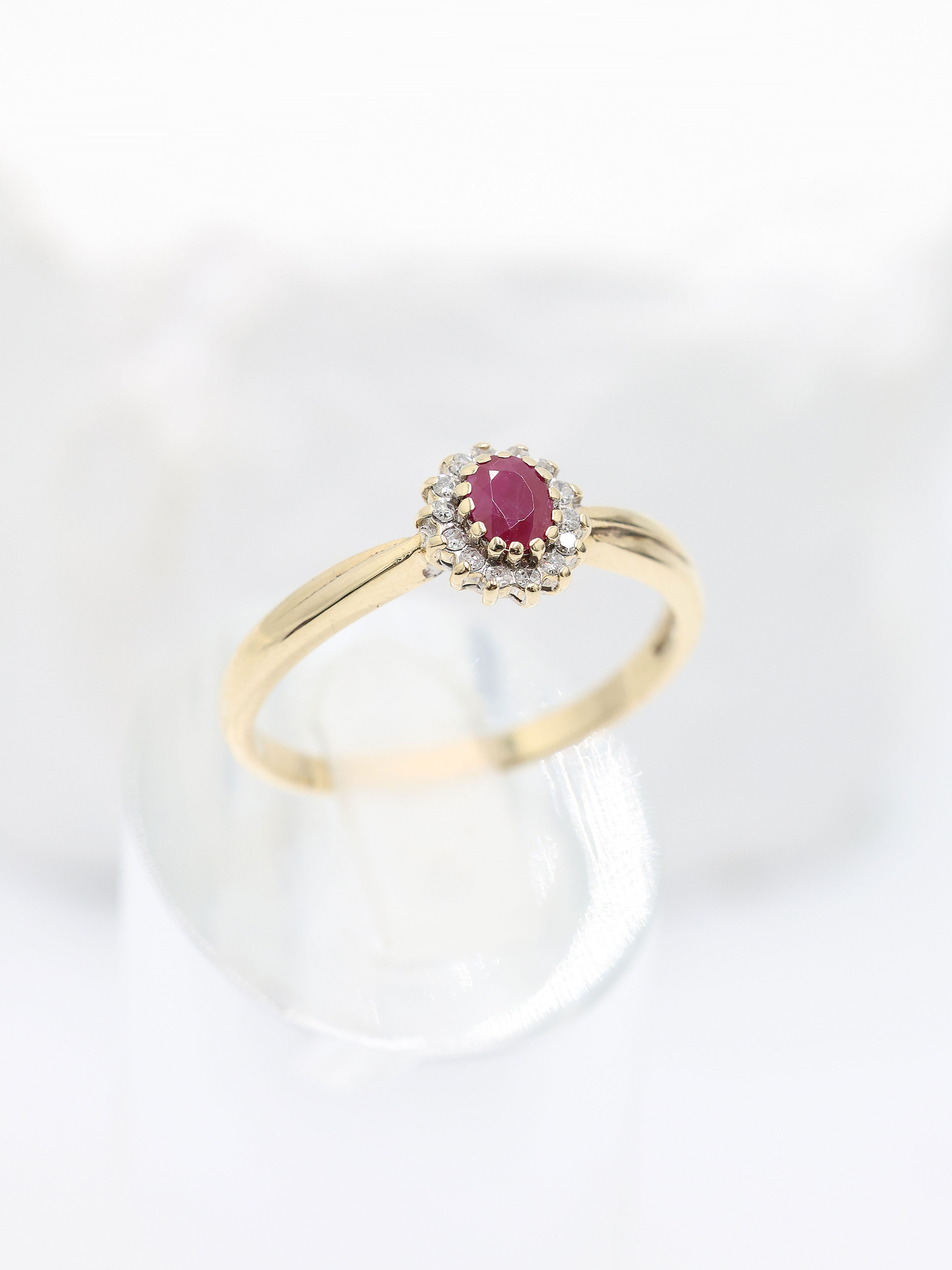 9ct Yellow Gold Ruby & Diamond Cluster Ring