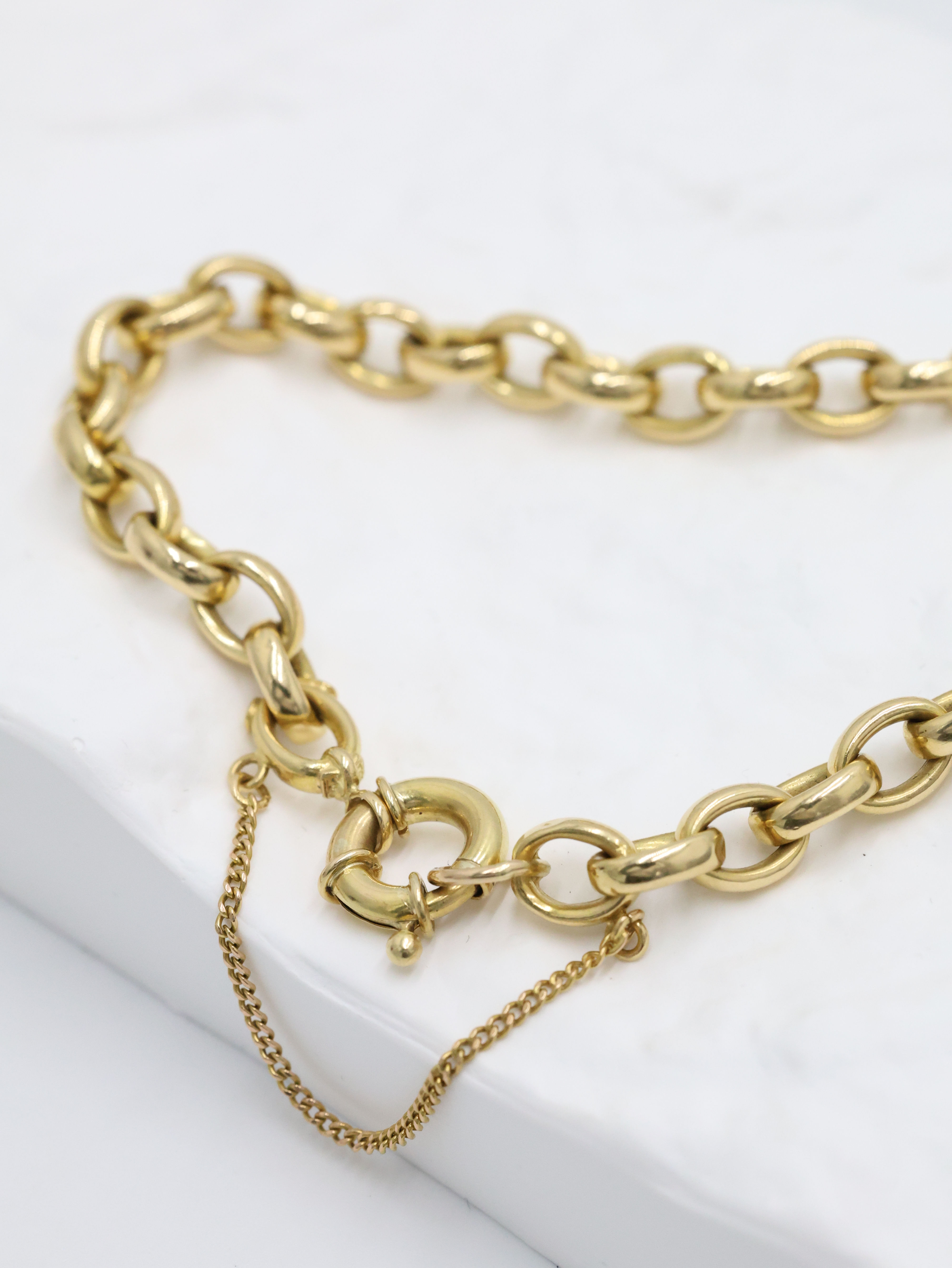 18ct Yellow Gold Bolt Belcher Link Bracelet 8"