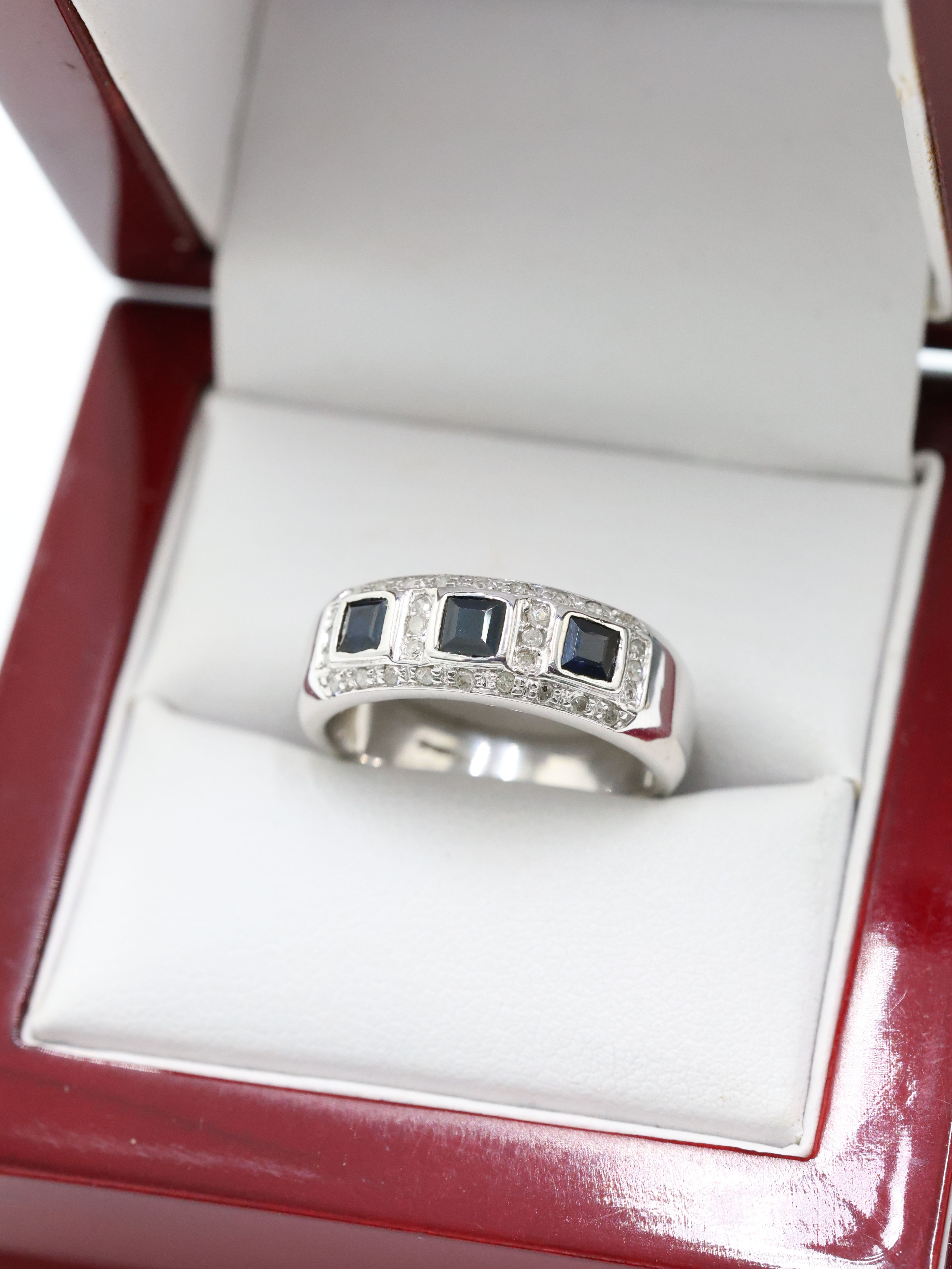 9ct White Gold Sapphire & Diamond Trilogy Cluster Ring