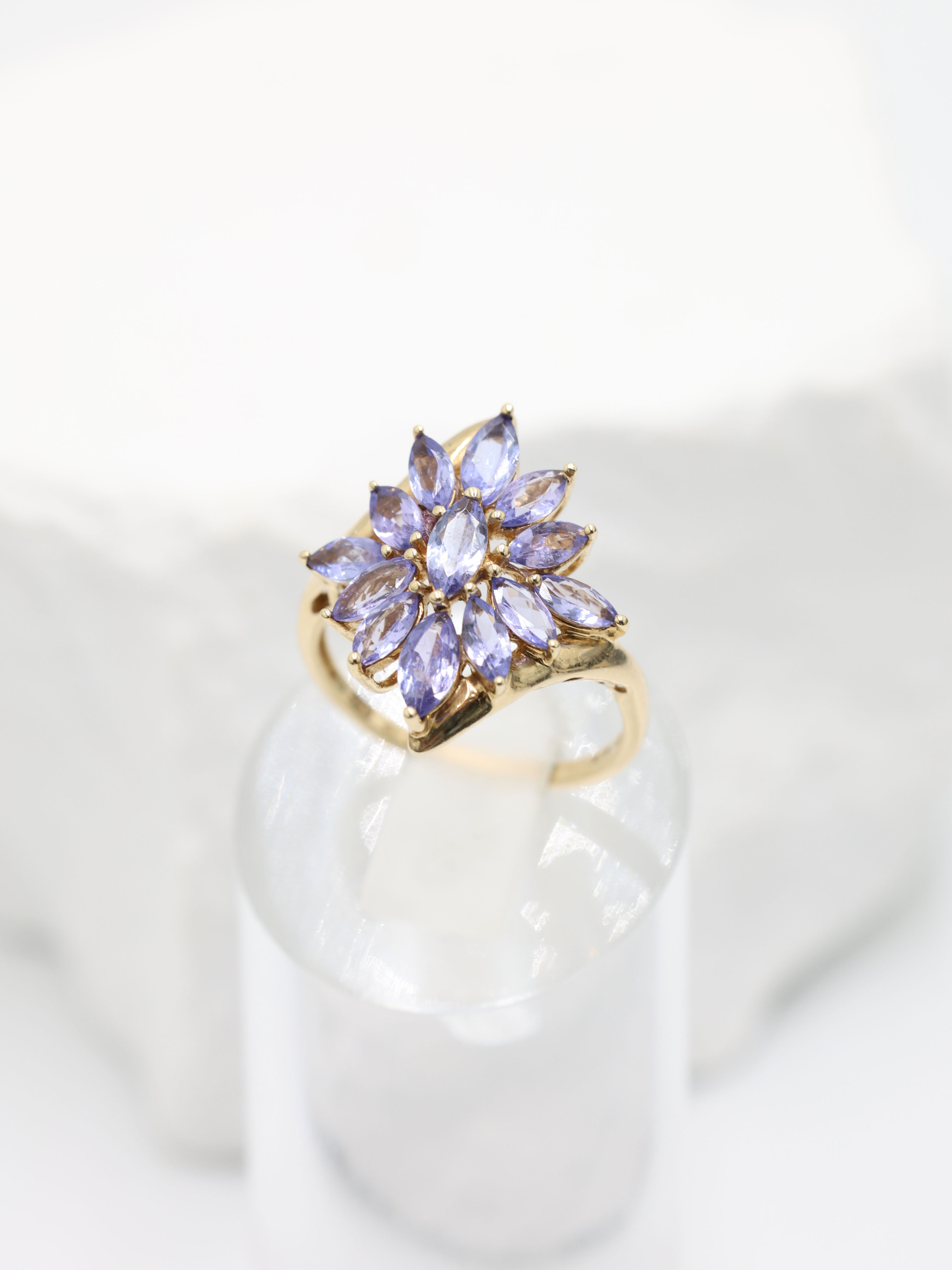 9ct Yellow Gold Iolite Twist Set Statement Flower Cocktail Ring