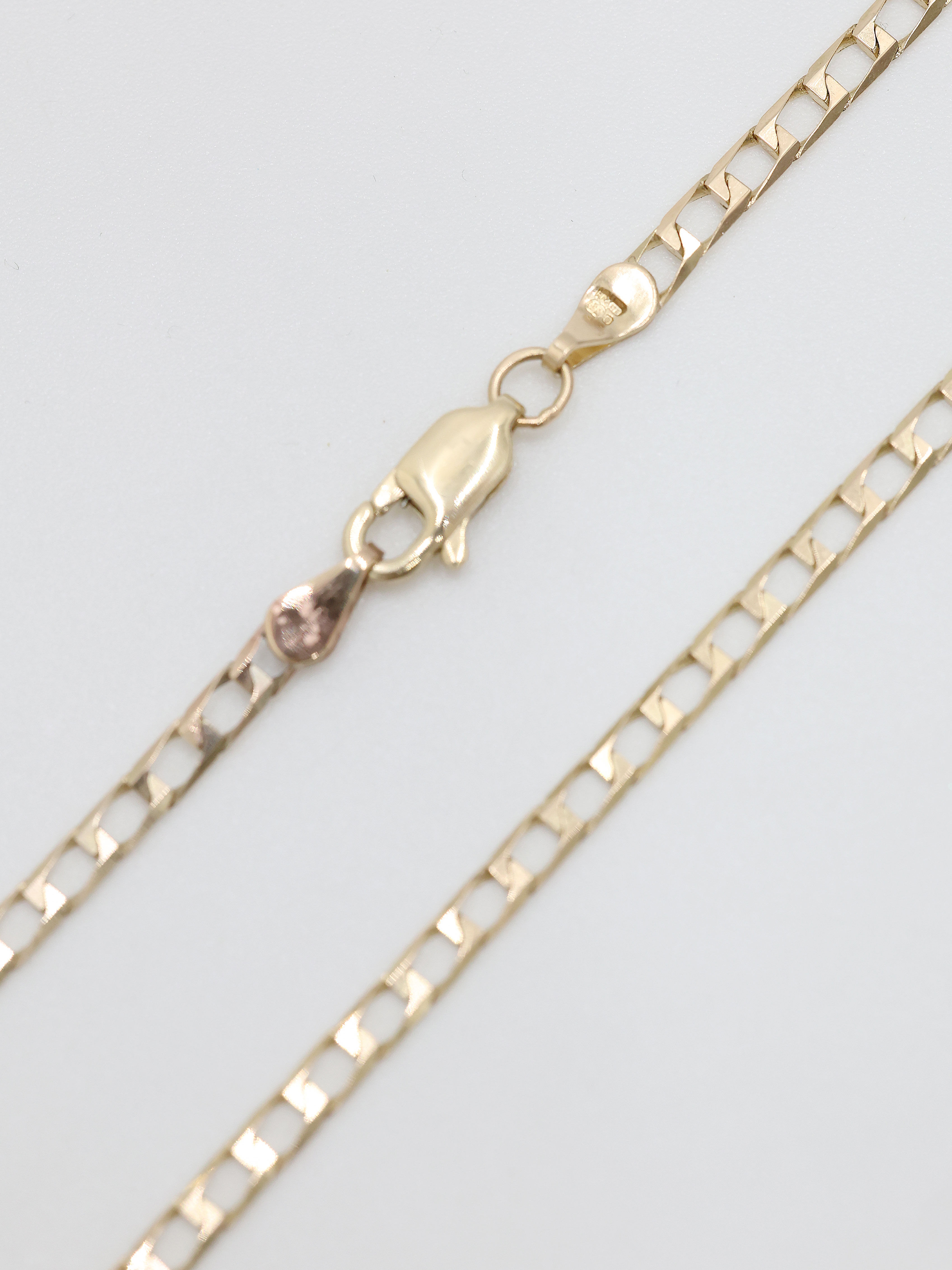 9ct Yellow Gold Square Curb Link Chain 24"