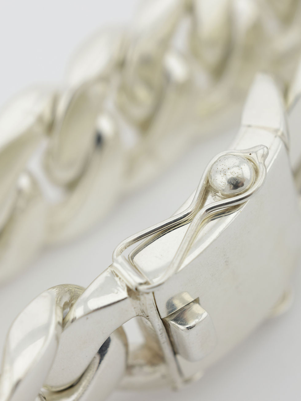 Thumbnail: Sterling Silver 925 CHUNKY Curb Link Bracelet 9"
