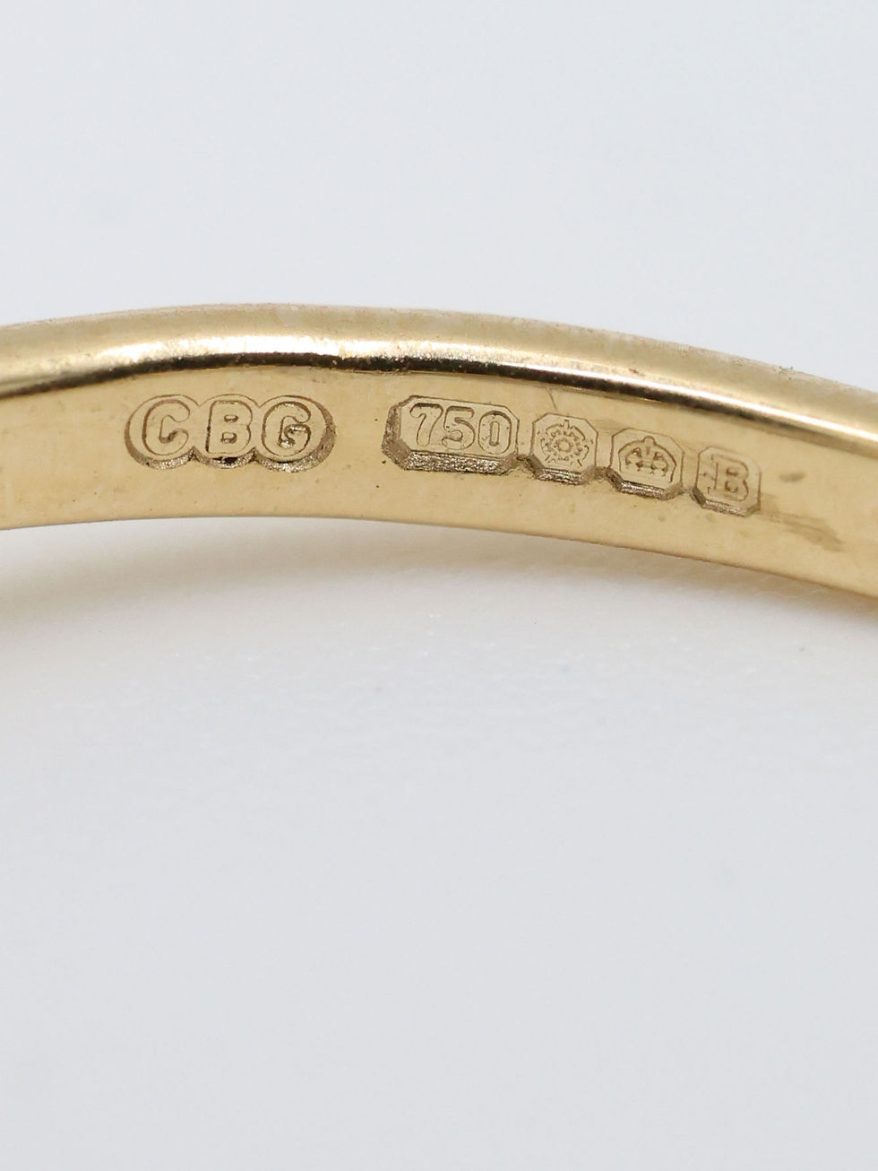 Thumbnail: 18ct Yellow Gold 1.68 Carat Diamond 5 Stone Ring