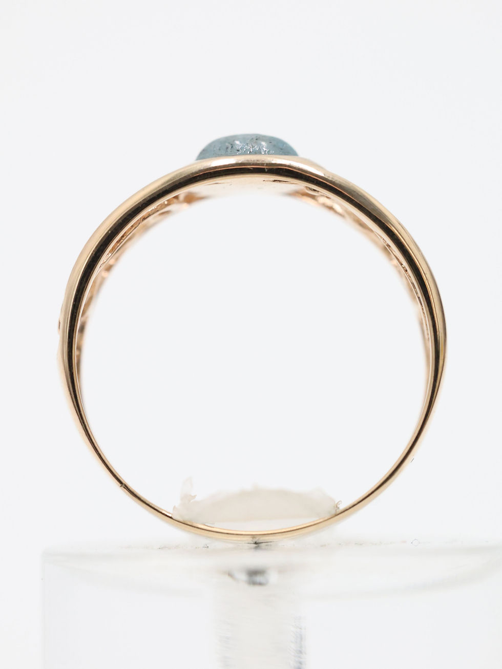 Thumbnail: 9ct Rose Gold Lion & Aquamarine Cabochon Band Ring