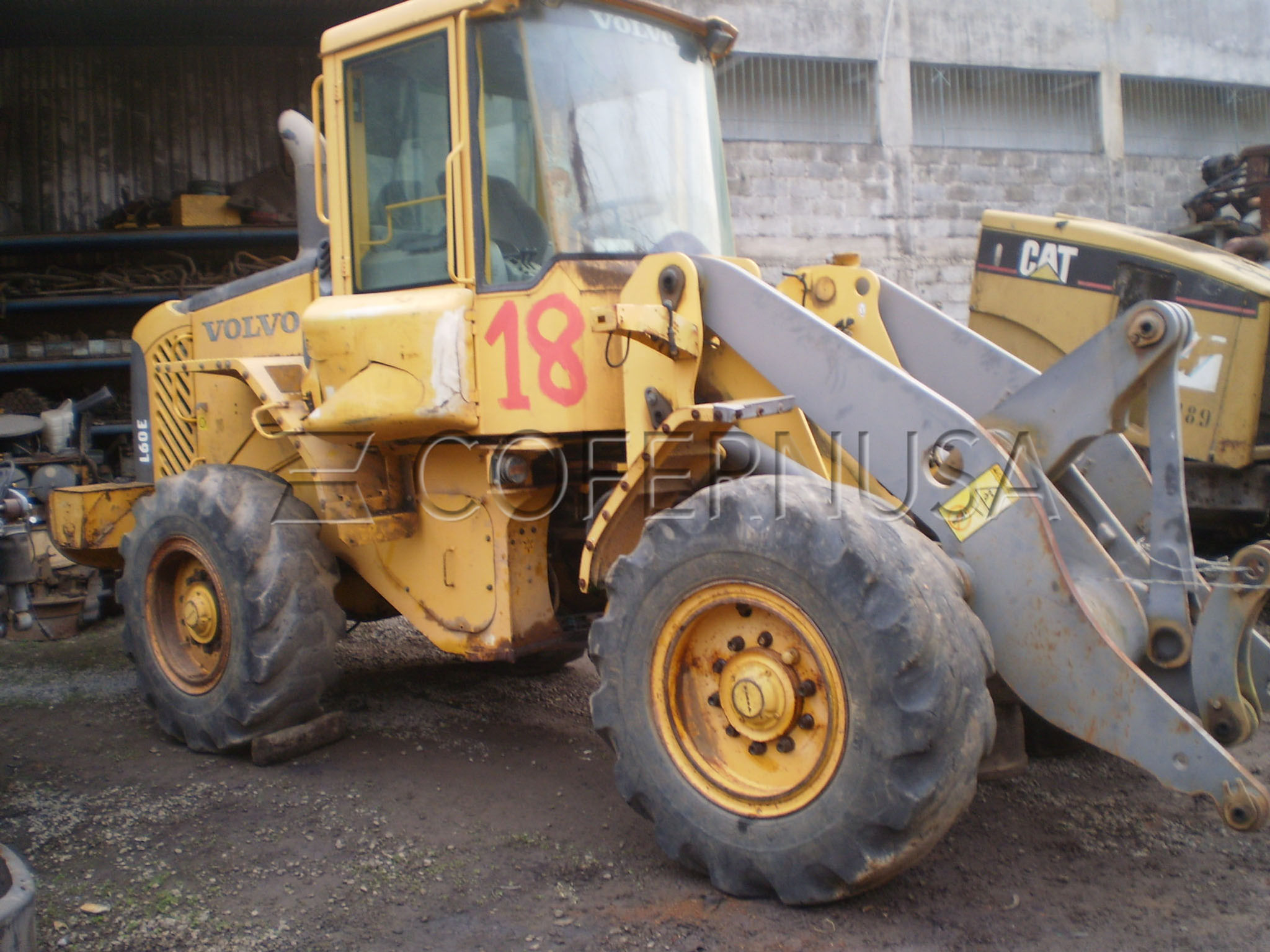 Pá Carregadeira Volvo L60E