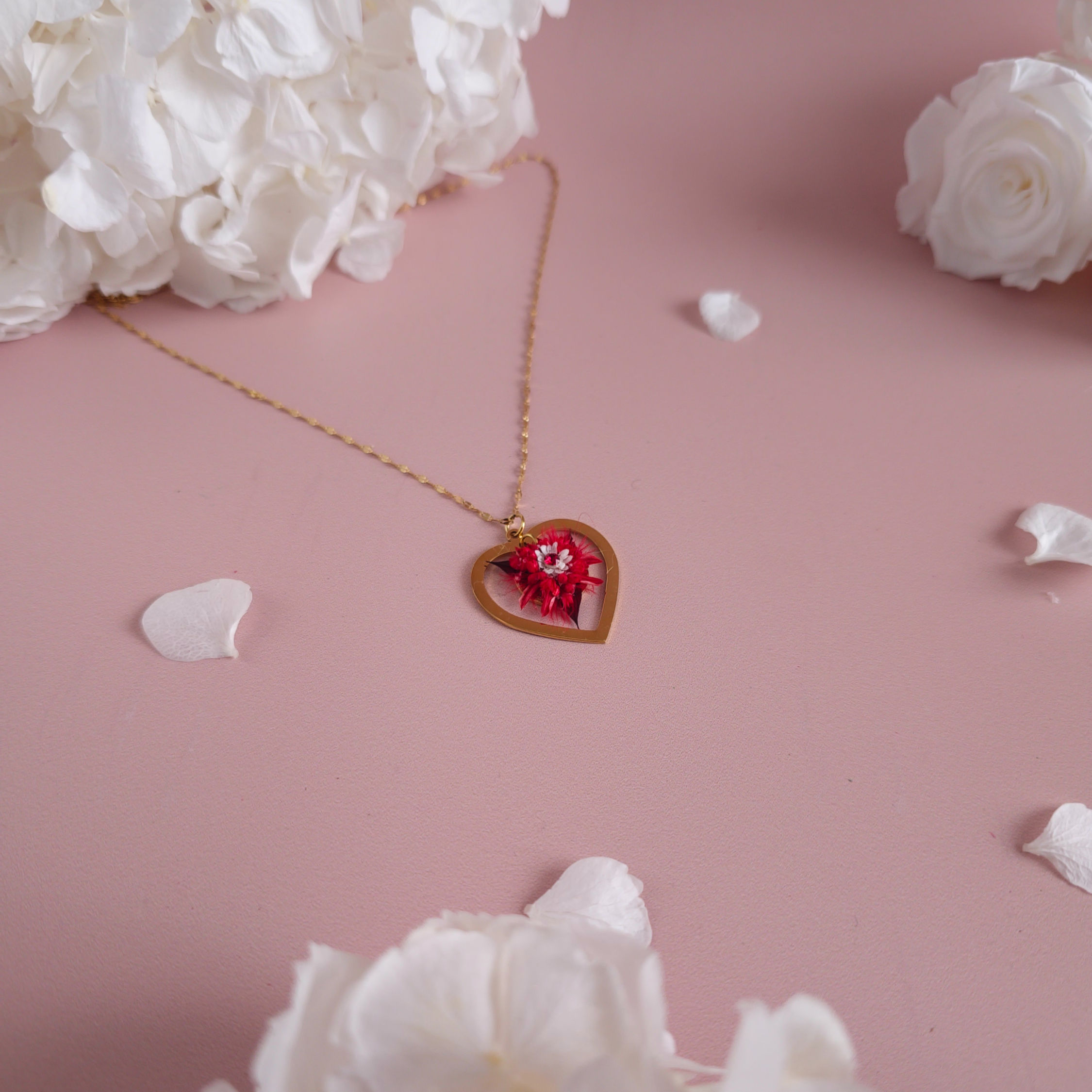 Collier Cara - Doré et ses déclinaisons de couleurs