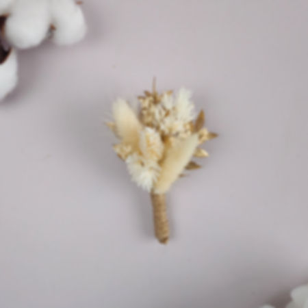 Boutonnière - Auréa et ses déclinaisons de couleurs