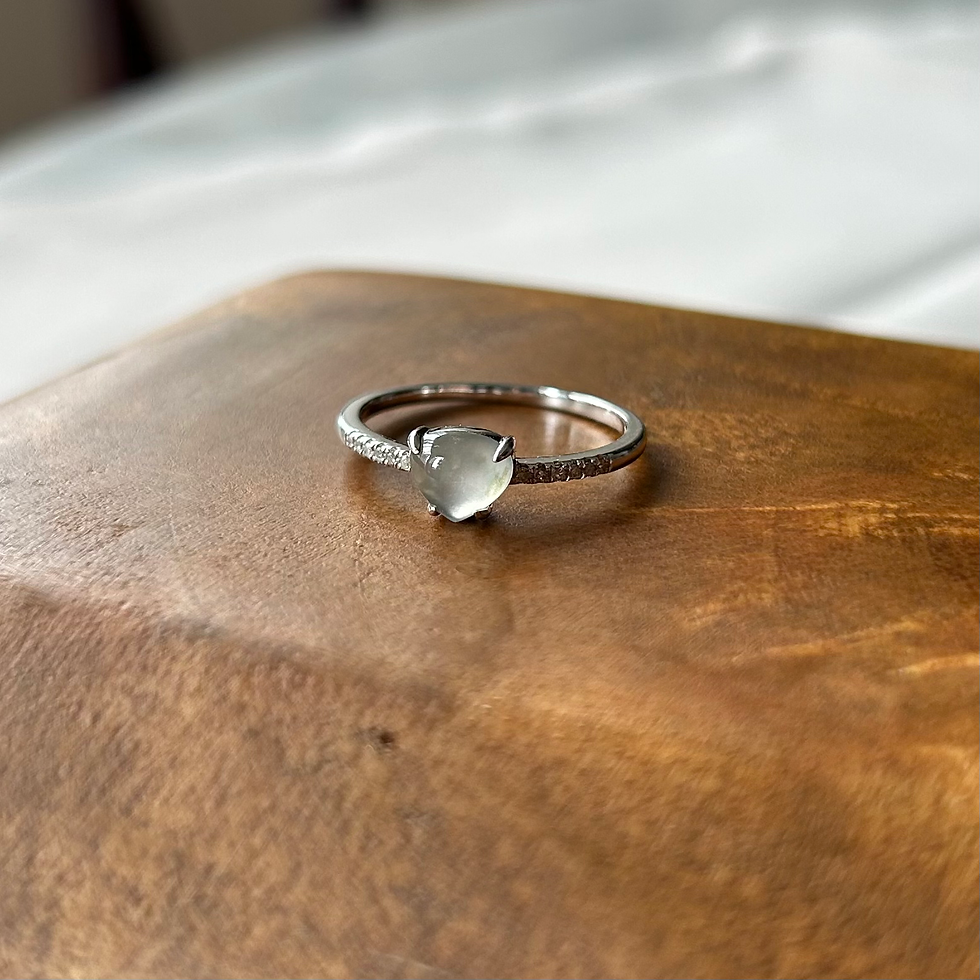 Thumbnail: White Raindrop Cabochon Ring in 18K White Gold and Diamonds (HK12/US5.5)