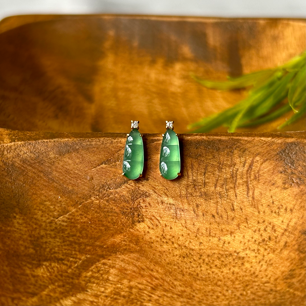 Thumbnail: Fresh Green Fortune Bean Ear Studs in 18K Yellow Gold and Diamonds