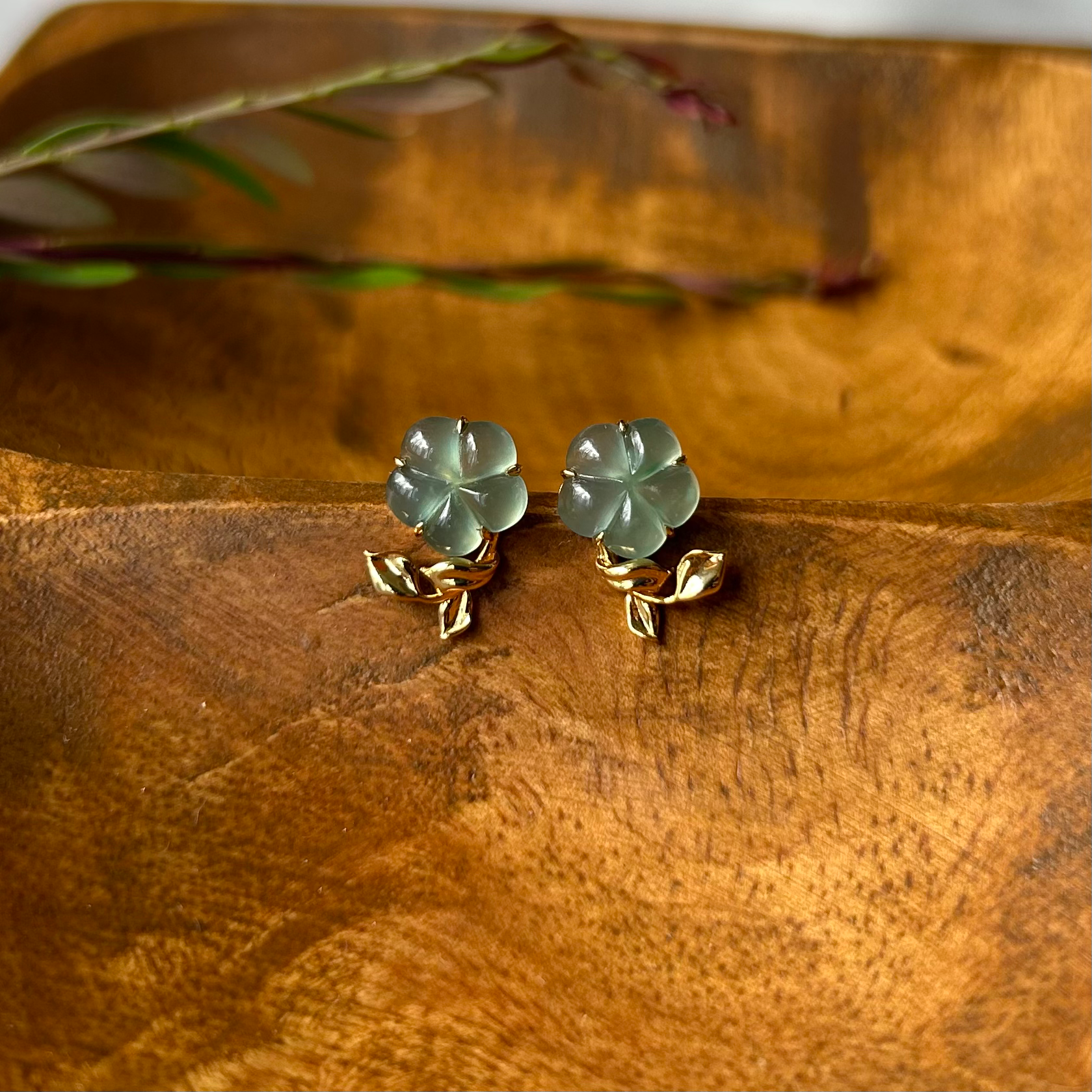 'The Gilded Petal' Blue Flower Ear Studs in 18K Yellow Gold