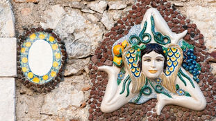 Sicilia, Eolie, Egadi e Malta. Partenze garantite.