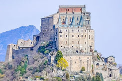Sacra di San Michele della Chiusa.jpg