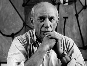 THE FAMOUS ARTIST THAT MESMERIZED SO MANY OF US