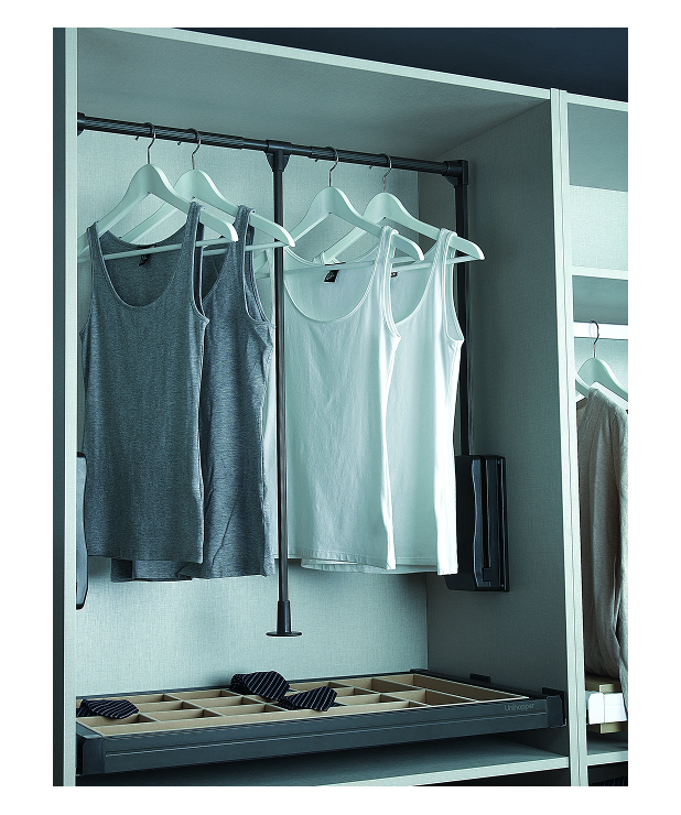 Thumbnail: Pull-down Closet Rod