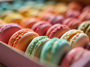 Exquisite Macaron Birthday Gift Sets for Unforgettable Celebrations
