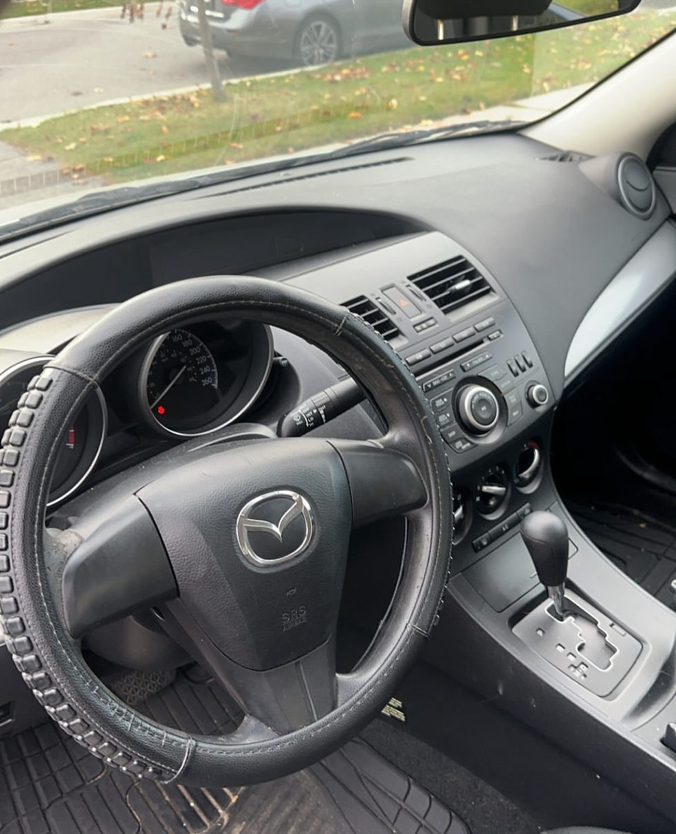Thumbnail: MAZDA 3 (2013)