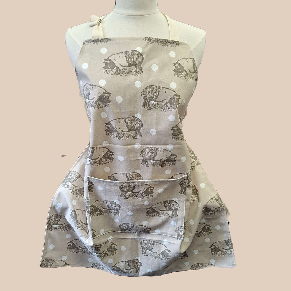Thumbnail: Adult apron in pig design