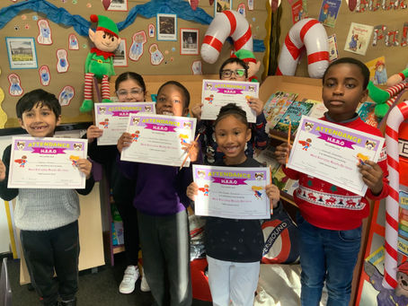 Pink Class 100% attendance! Well done ⭐