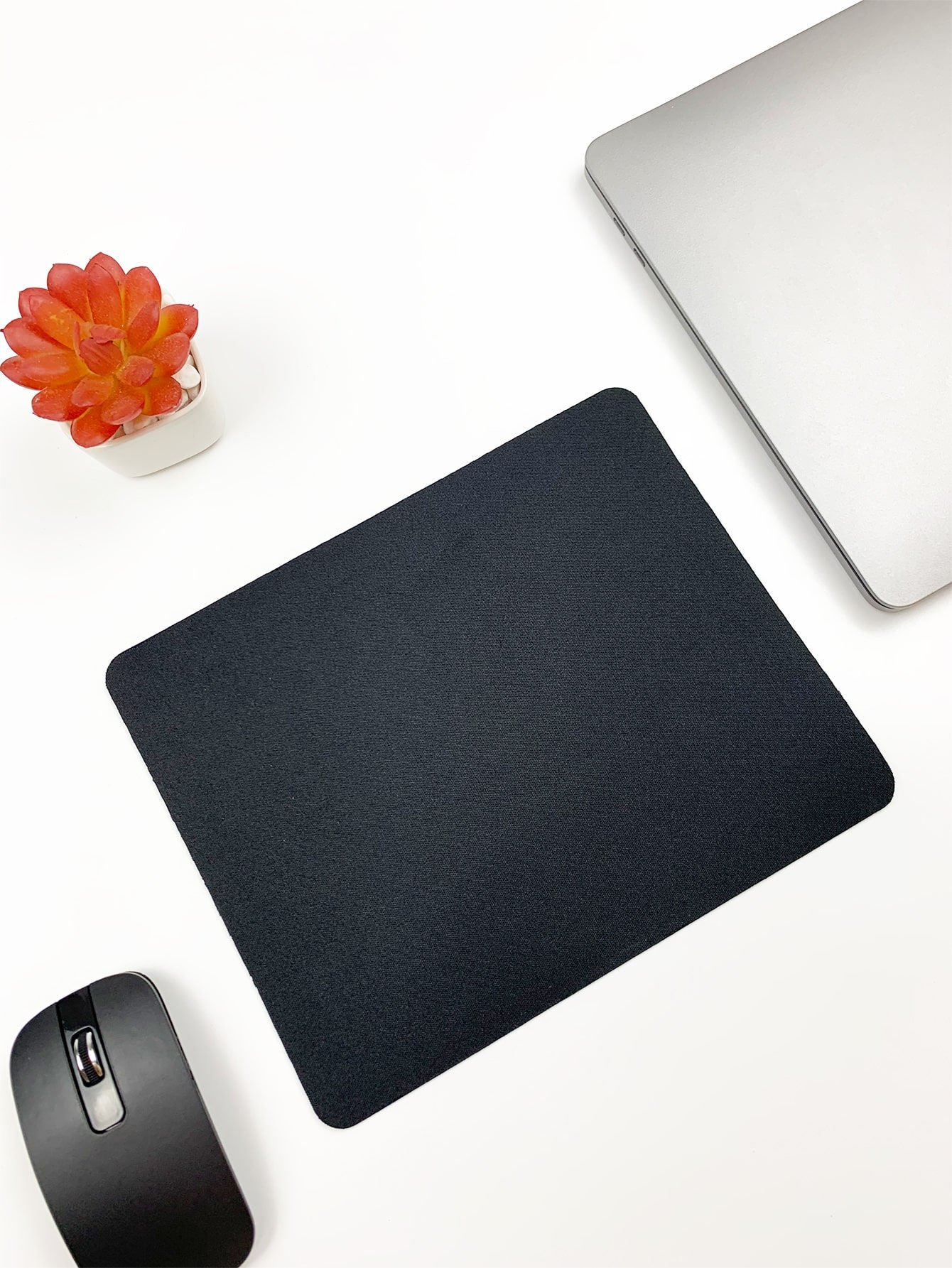 Solid Black Mouse Pad
