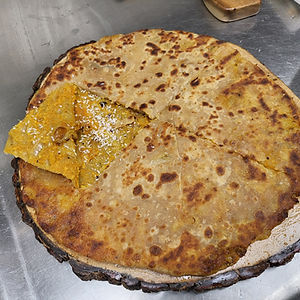 Mumbaiya-aloo Kohlapuri Prantha