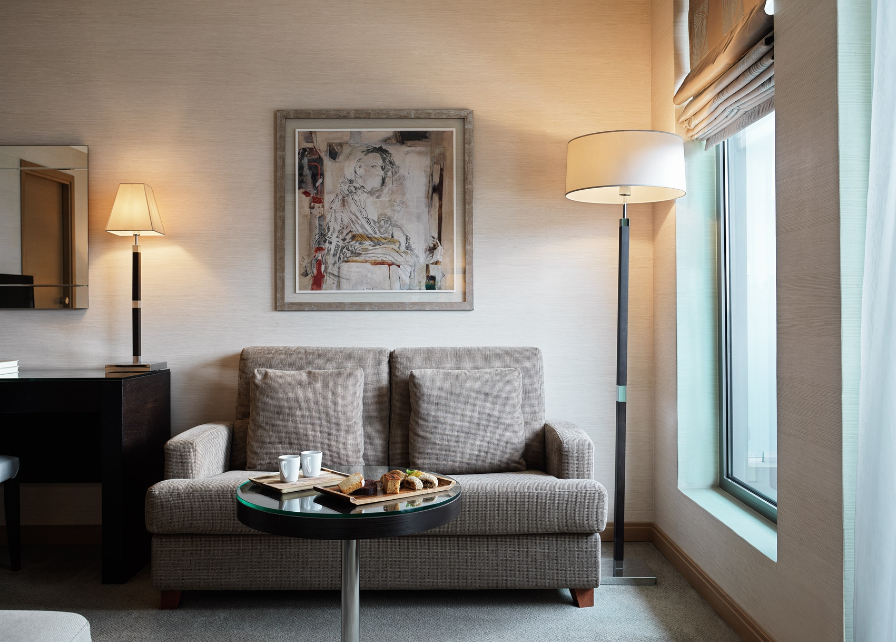 Hotels Close to Heraklion Airport: A Smart Traveler’s Mini Guide