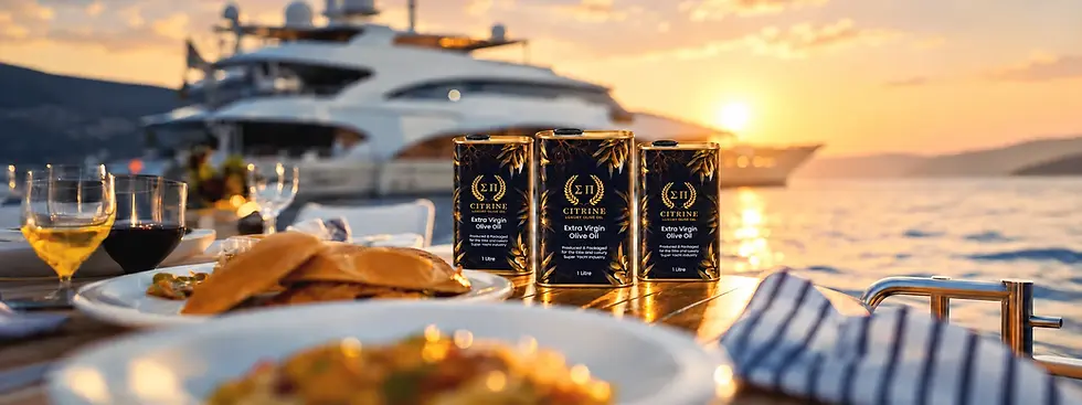 banner-tin-yacht-sunset-002.webp