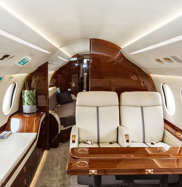 INTERIOR.jpg