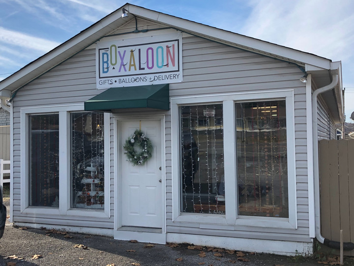 Boxaloon Brings Unique Twist on Gift Giving