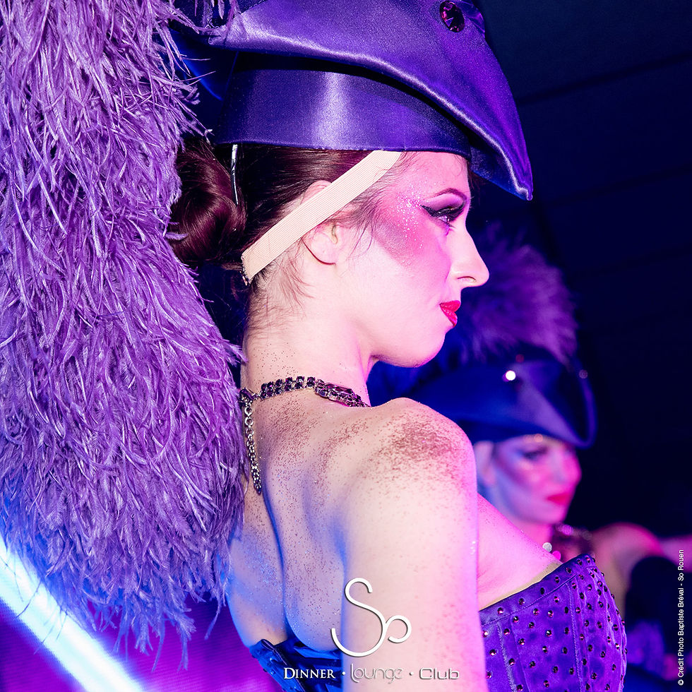 Purple Feather with les Capricieuses