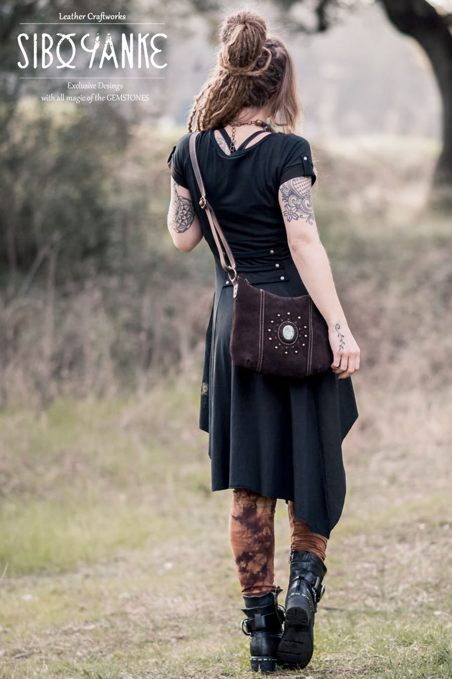 Thumbnail: Crossbody Bag with Labradorite stone  ✰𝐋𝐞𝐚𝐭𝐡𝐞𝐫 𝐁𝐚𝐠✰
