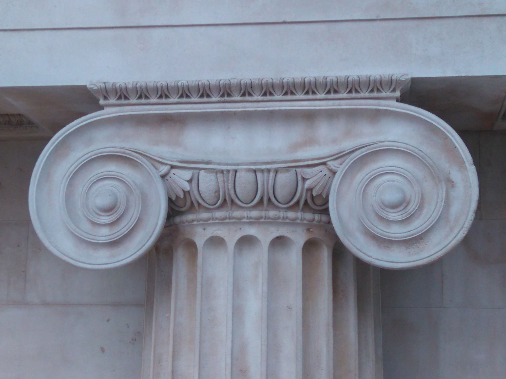 Ionic Column