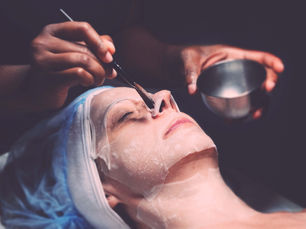 Les Dernières Tendances en Matière de Soins Esthétiques Visage pour Femmes