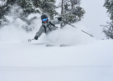 The 2021 Ski Bum Reviews Holiday Gift Guide