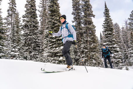 Minus 33 - Merino Wool clothing that doesn't stink!