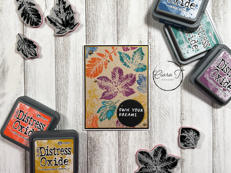 Stunning Distress Oxide Stamped Leaf Prints 2 A2 Card | Tim Holtz Leaf Prints 2 Stamp Set