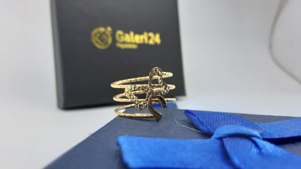 cincin emas kuning
