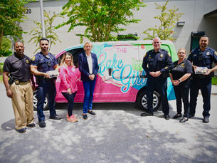 Spreading Joy on 813 Day: Kristina Lavallee’s Random Acts of Sweetness with Mayor Jane Castor