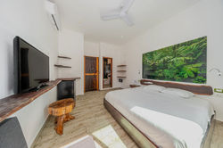 Hotel Room Viva Idioma_edited