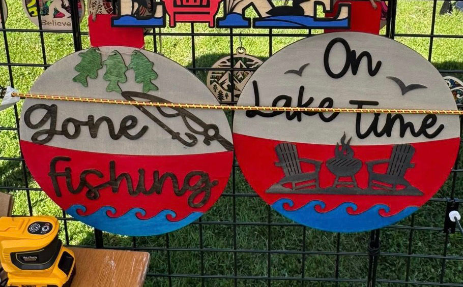 Bobber signs