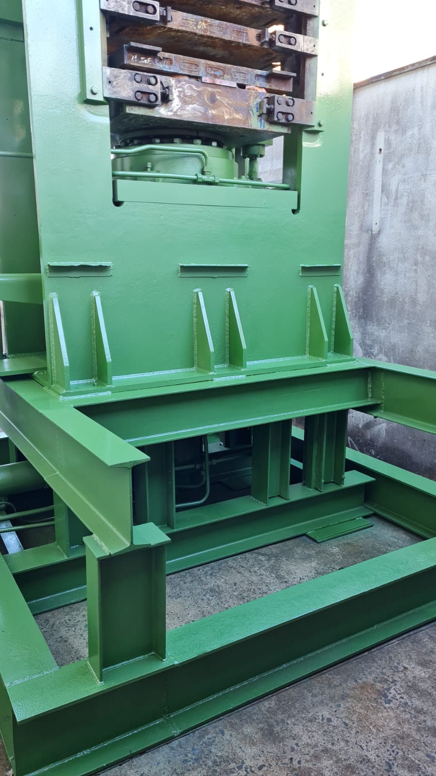 Miniatura: Prensa Copé 10 vãos - R$300.000,00